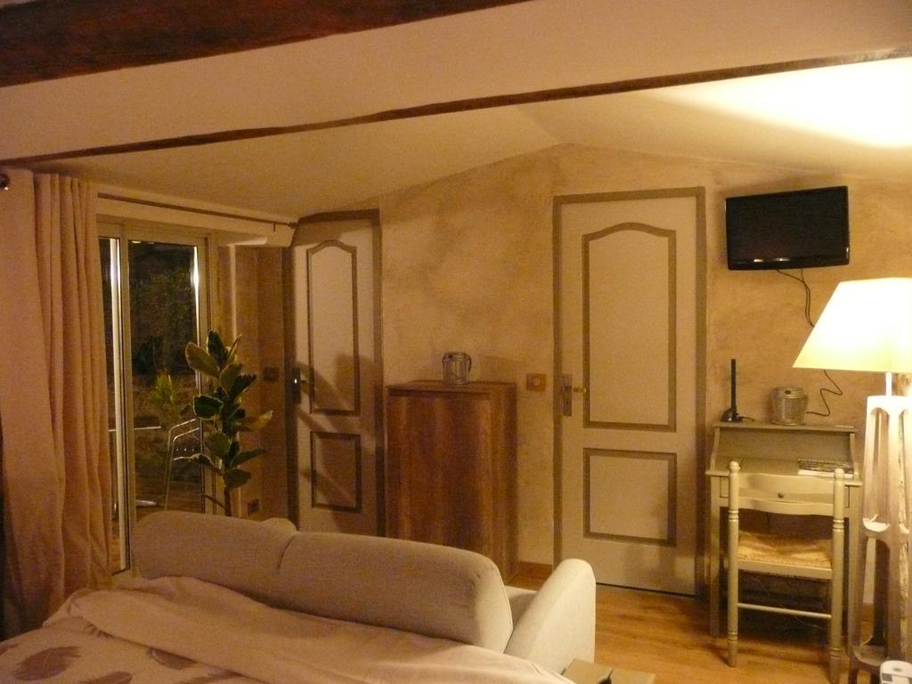 Chambres D'Hotes D'Antardieu Saint-Junien Oda fotoğraf