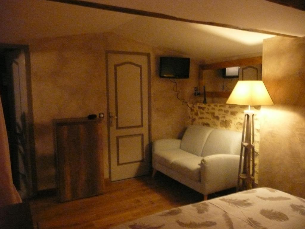 Chambres D'Hotes D'Antardieu Saint-Junien Dış mekan fotoğraf