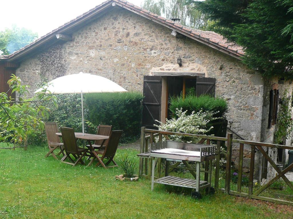Chambres D'Hotes D'Antardieu Saint-Junien Oda fotoğraf