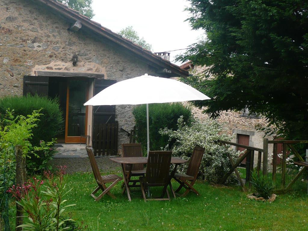 Chambres D'Hotes D'Antardieu Saint-Junien Oda fotoğraf